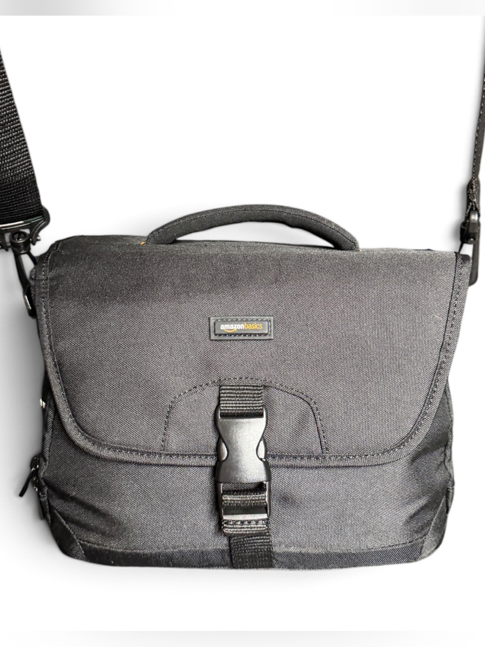 AmazonBasics DSLR Camera Bag NWOT